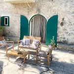Traditional Stone House * Lazarata