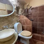 Holiday home Traditional Stone House Lazarata