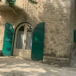 Holiday home Traditional Stone House *