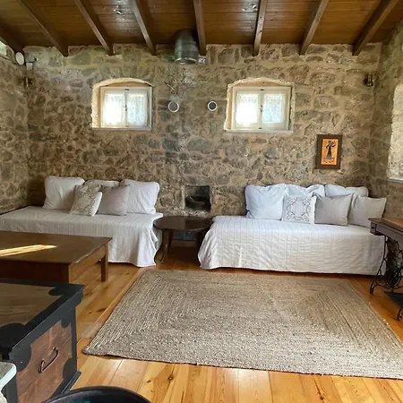Traditional Stone House Lazarata