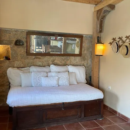 Traditional Stone House * Lazaráta