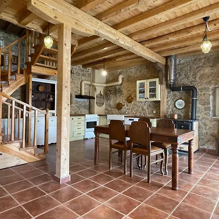 Traditional Stone House * Lazaráta